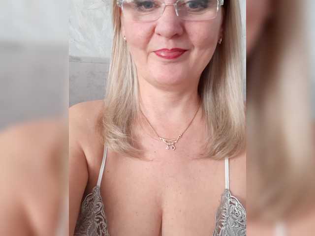 SexiestJess45