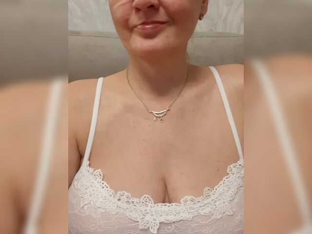 SexiestJess45 live cam on BongaCams