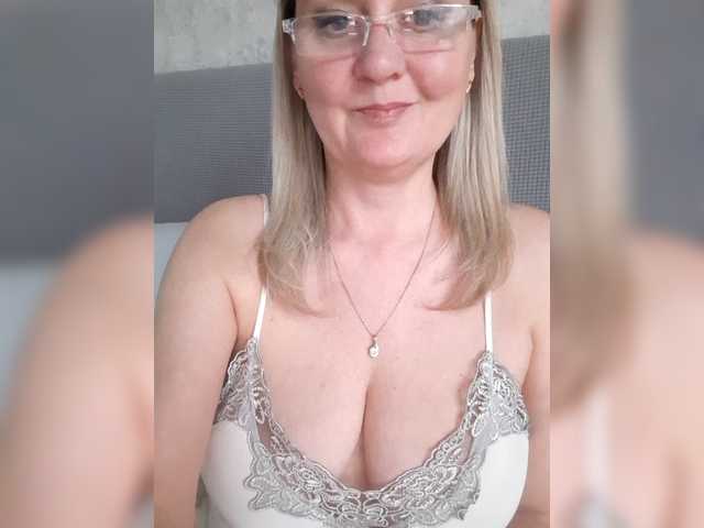 SexiestJess45