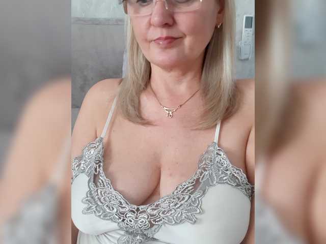 SexiestJess45
