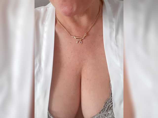 SexiestJess45