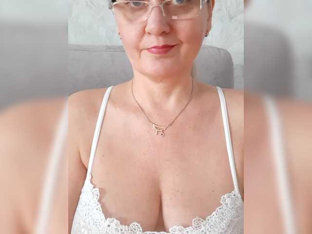 Sexiestjess45 live cam