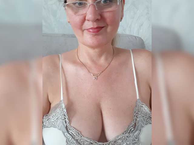 SexiestJess45