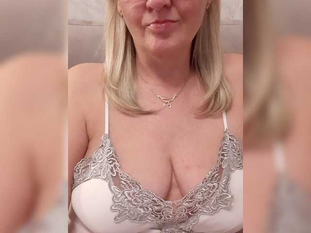 SexiestJess45