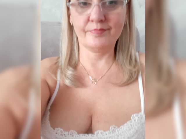 SexiestJess45