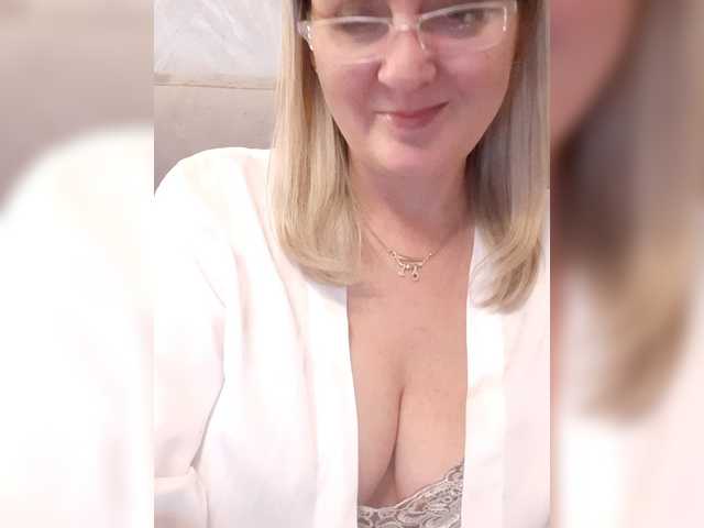SexiestJess45 live cam on BongaCams