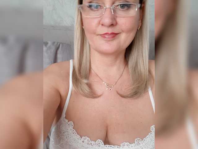 SexiestJess45