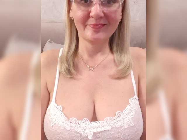 SexiestJess45