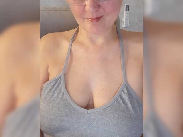 Sexiestjess45 live cam