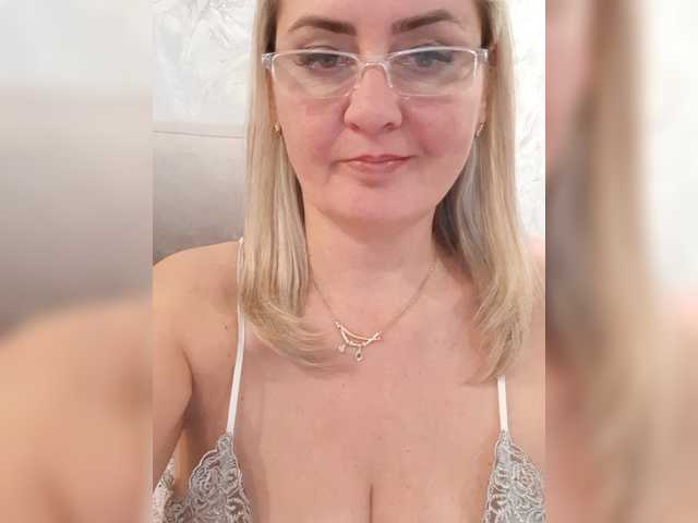 SexiestJess45