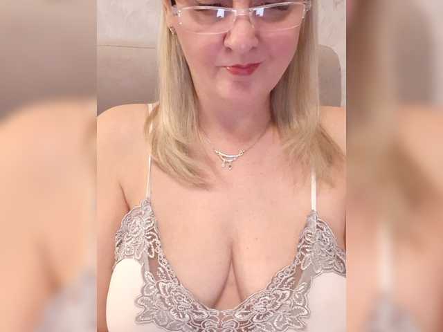 SexiestJess45