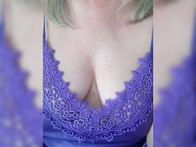 SexiestJess45 live cam on BongaCams