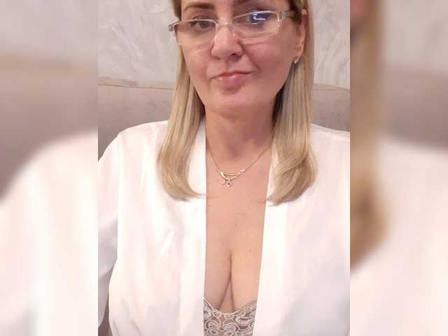 SexiestJess45
