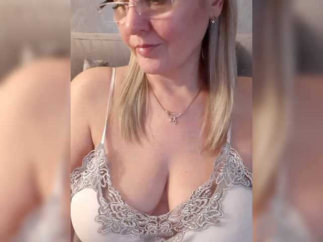 SexiestJess45