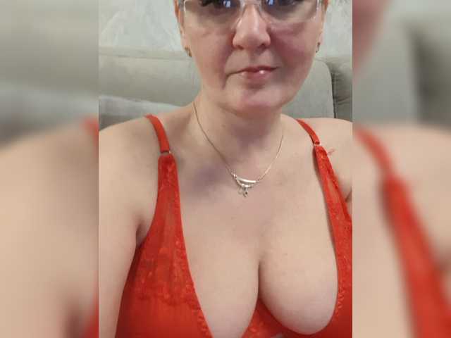 SexiestJess45 live cam on BongaCams