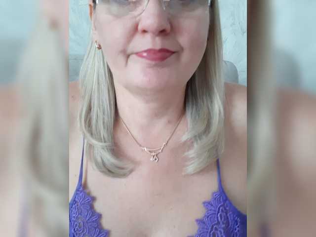 SexiestJess45 live cam on BongaCams