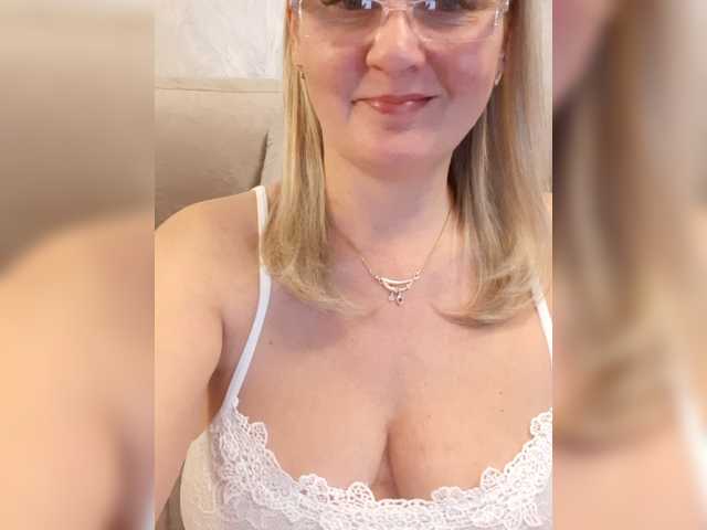 SexiestJess45