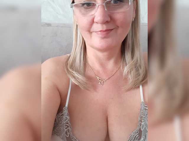 SexiestJess45