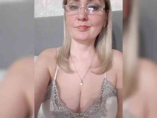 SexiestJess45 Live Webcam on BongaCams