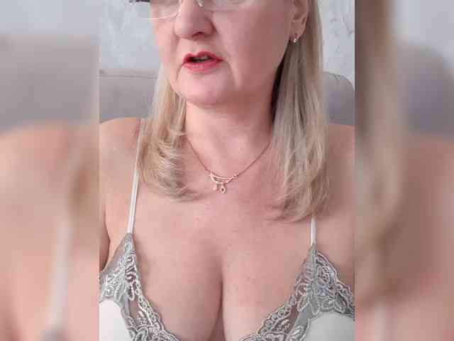 SexiestJess45