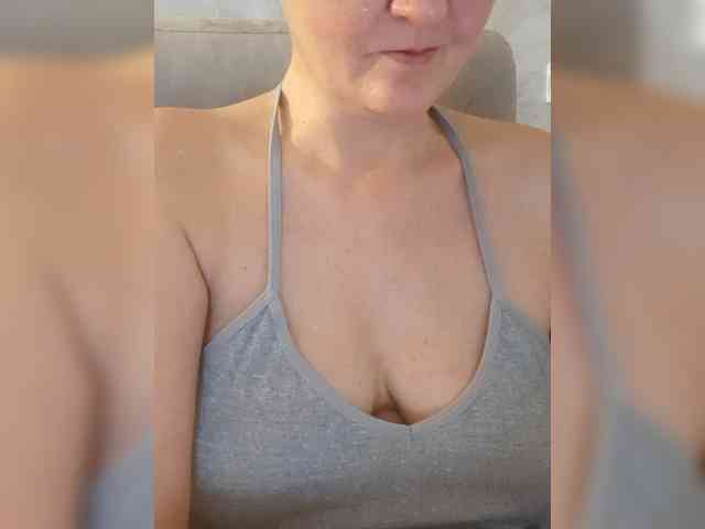 sexiestjess45's live room