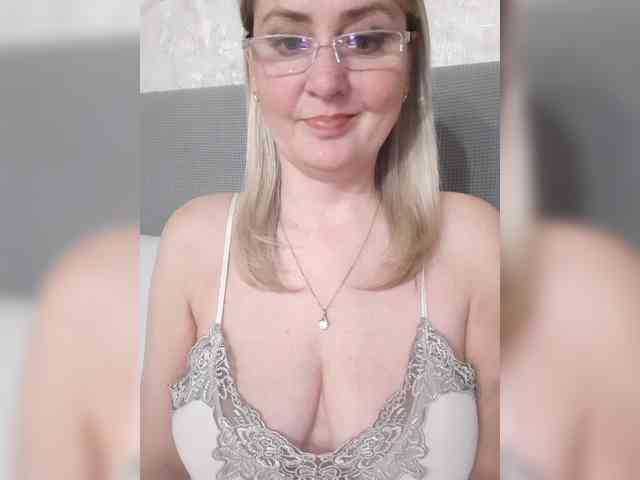 SexiestJess45 webcam