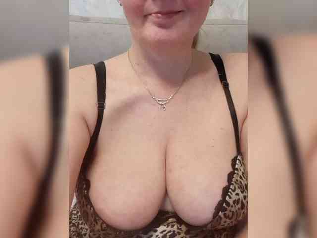 SexiestJess45 webcam