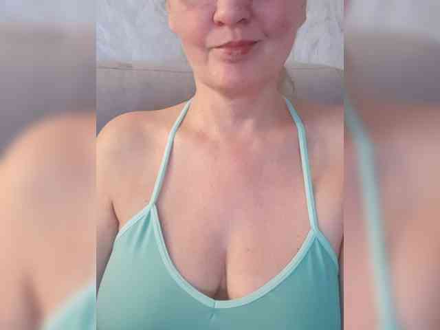 SexiestJess45