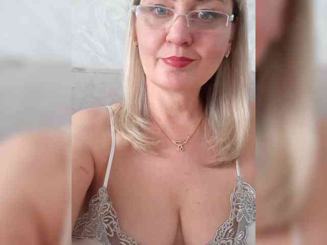 SexiestJess45 webcam