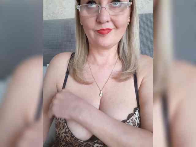 SexiestJess45 webcam