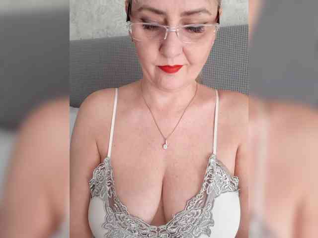 SexiestJess45 webcam