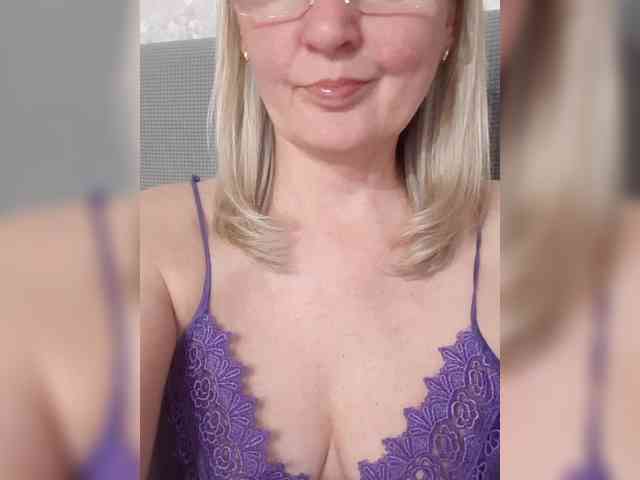 SexiestJess45 webcam