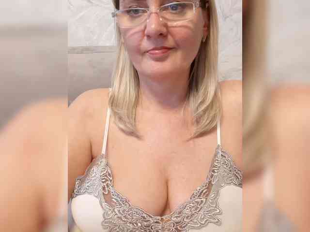 SexiestJess45 webcam
