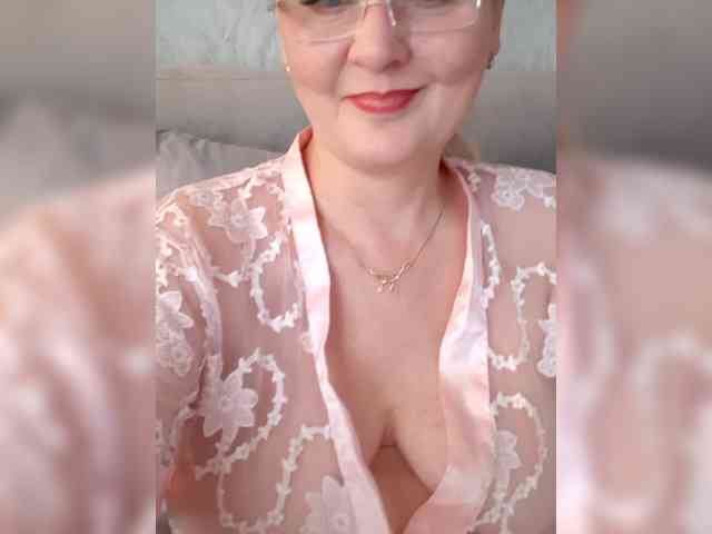SexiestJess45