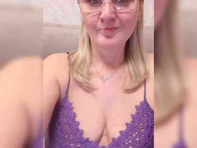 SexiestJess45 SexiestJess45