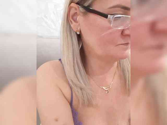SexiestJess45 SexiestJess45