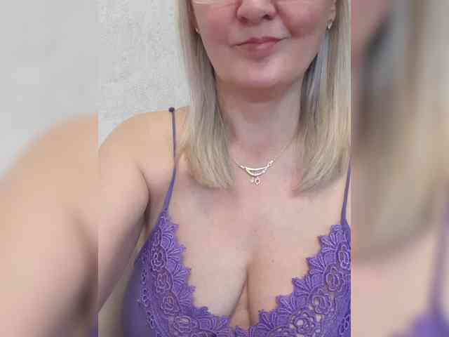 SexiestJess45 webcam
