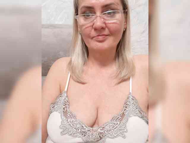 SexiestJess45 webcam