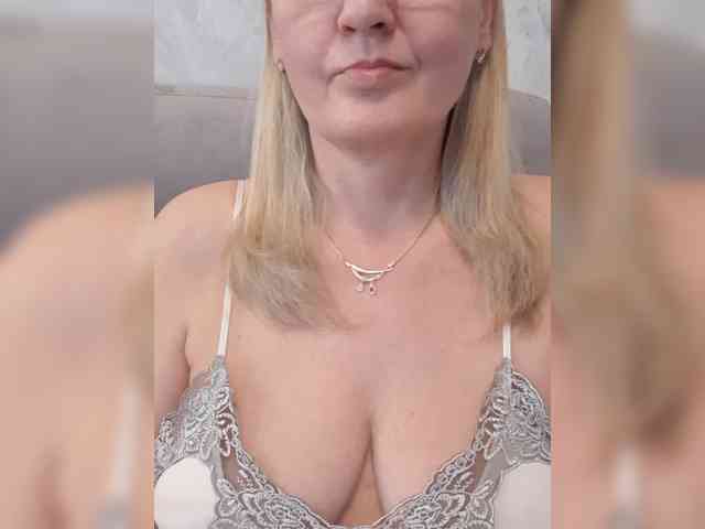 SexiestJess45