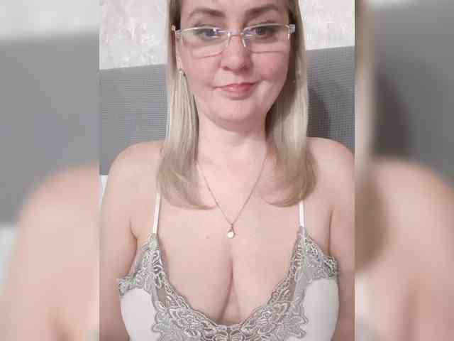 SexiestJess45 webcam