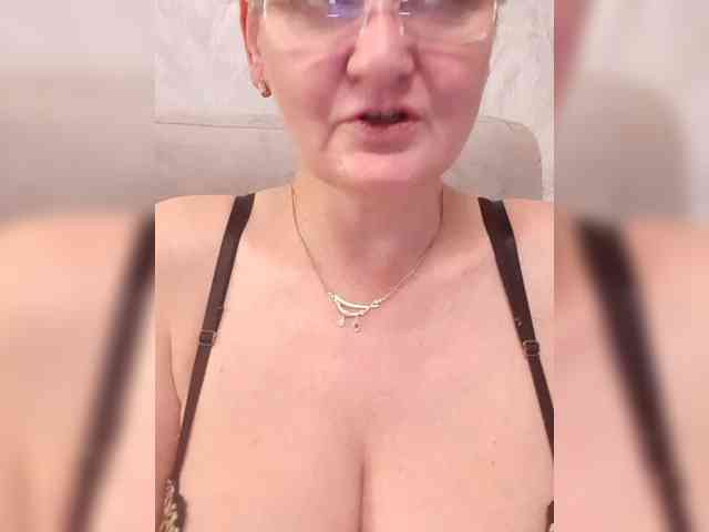SexiestJess45 webcam