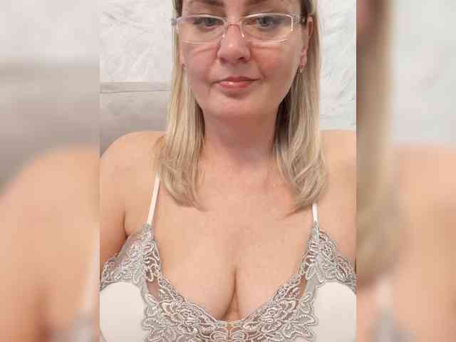 SexiestJess45 webcam