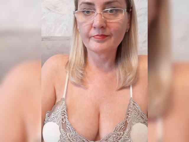 SexiestJess45 webcam