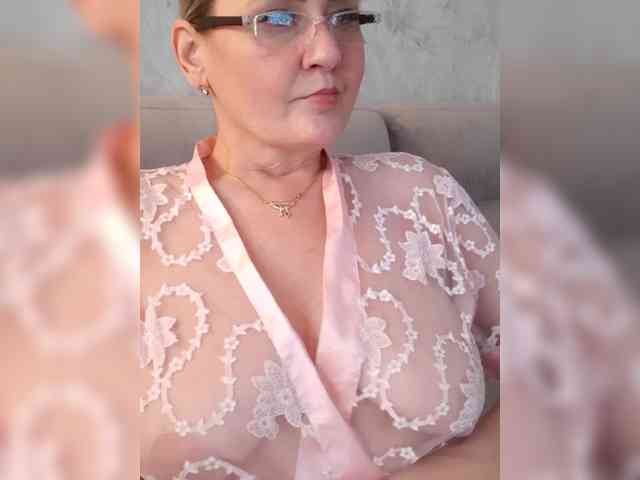 SexiestJess45