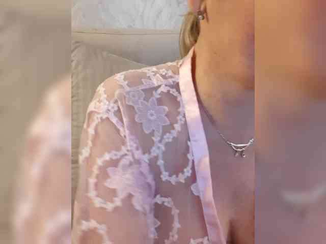 SexiestJess45