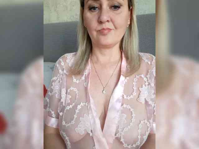 SexiestJess45 webcam