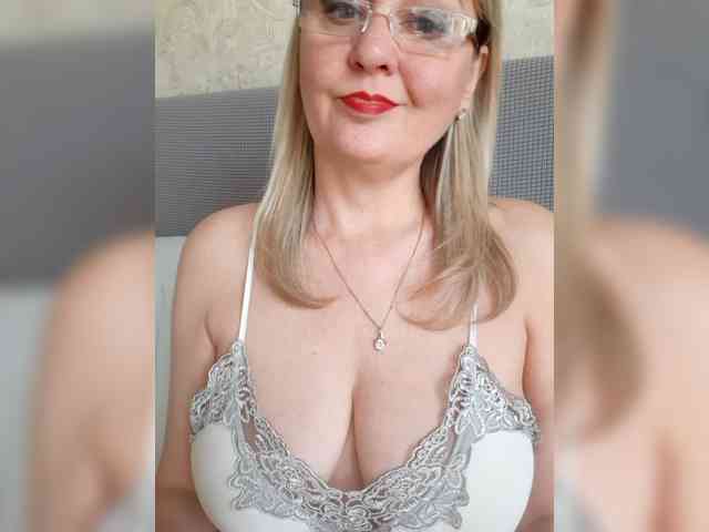 SexiestJess45 webcam