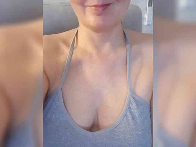 sexiestjess45's live room