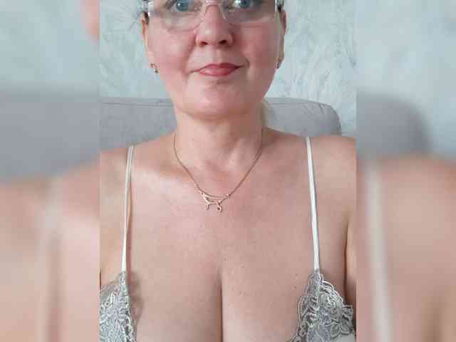 sexiestjess45's live room