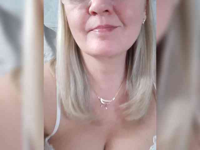 SexiestJess45